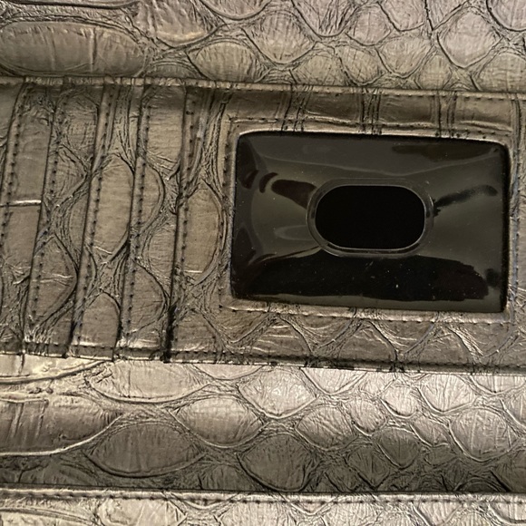 Gray Guess Wallet Snakeskin Pattern Soft - Picture 5 of 7